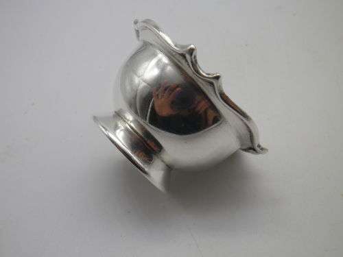 Hallmarked Sterling Silver Ring Bowl Birmingham 1909 33grms