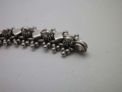 Quality Vintage Sterling Silver Bracelet. 21grms. 19cm long