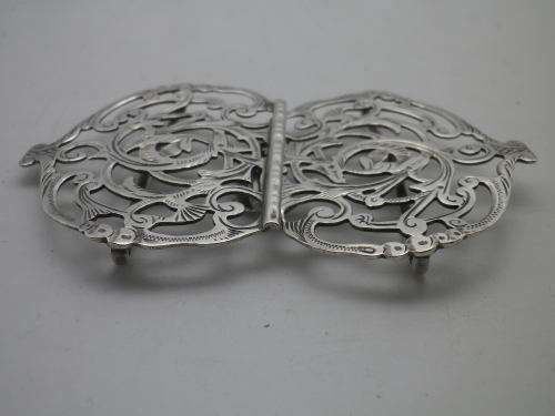 Hallmarked Sterling Silver Nurse`s Buckle Birmingham 1901 Murrle Bennet and Co 9cm x 5.5cm 29g