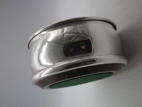 HALLMARKED STERLING SILVER WINE BOTTLE COASTER!! SOUTH AFRICA!!  176gr 10.5x5cm