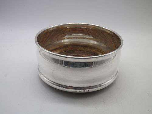 HALLMARKED STERLING SILVER WINE BOTTLE COASTER!! SOUTH AFRICA!!  176gr 10.5x5cm