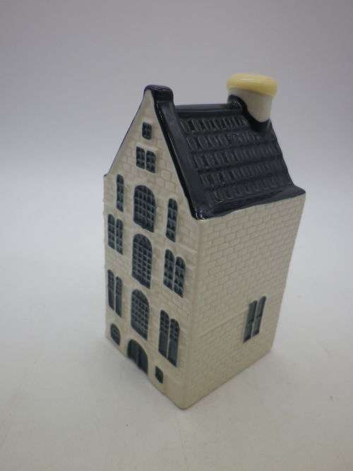 BOLS KLM Miniature Blue Delft`s Porcelain House #37. Sealed. Excellent Condition