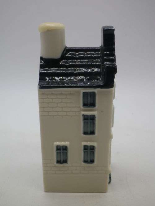 FOR CHRISV62 ONLY PLEASE. BOLS KLM Miniature Blue Delft`s Porcelain House #.78