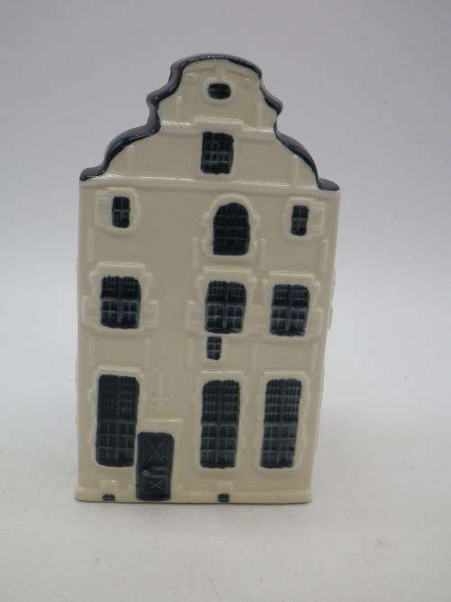 BOLS KLM Miniature Blue Delft`s Porcelain House #.84 Sealed. Excellent Condition