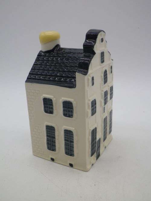 BOLS KLM Miniature Blue Delft`s Porcelain House #.84 Sealed. Excellent Condition
