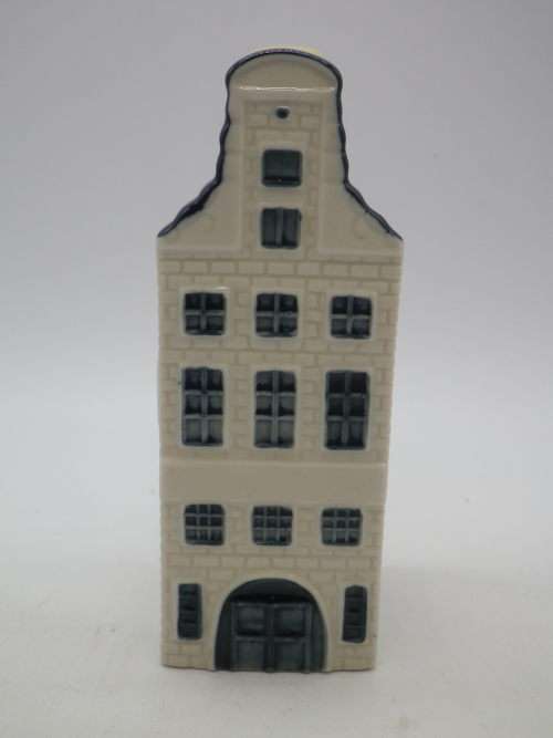 FOR CHRISV62 ONLY PLEASE! BOLS KLM Miniature Blue Delft`s Porcelain House #.42