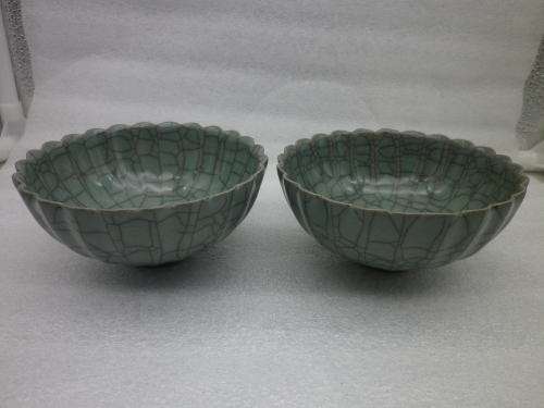 Handsome pair Chinese crackle glaze porcelain rice bowls with carved ebony chopsticks & stand.