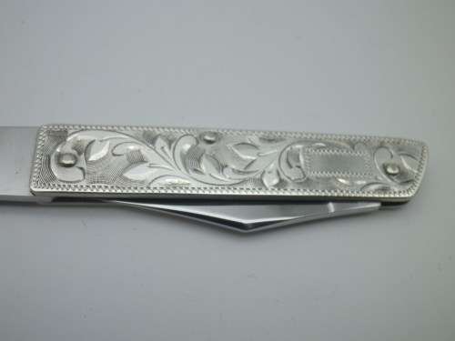 Sterling Silver Vintage knife & letter opener combo. Lovely chased detail. 17cm
