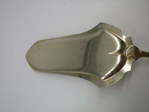 Art Nouveau German Silver Handle (800 purity) Cake Lifter. Boxed 29cm
