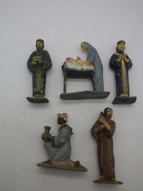 Miniature Nativity set. Vintage Antique lead 5 piece set. UNION OF SOUTH AFRICA! Special. 5cm tall