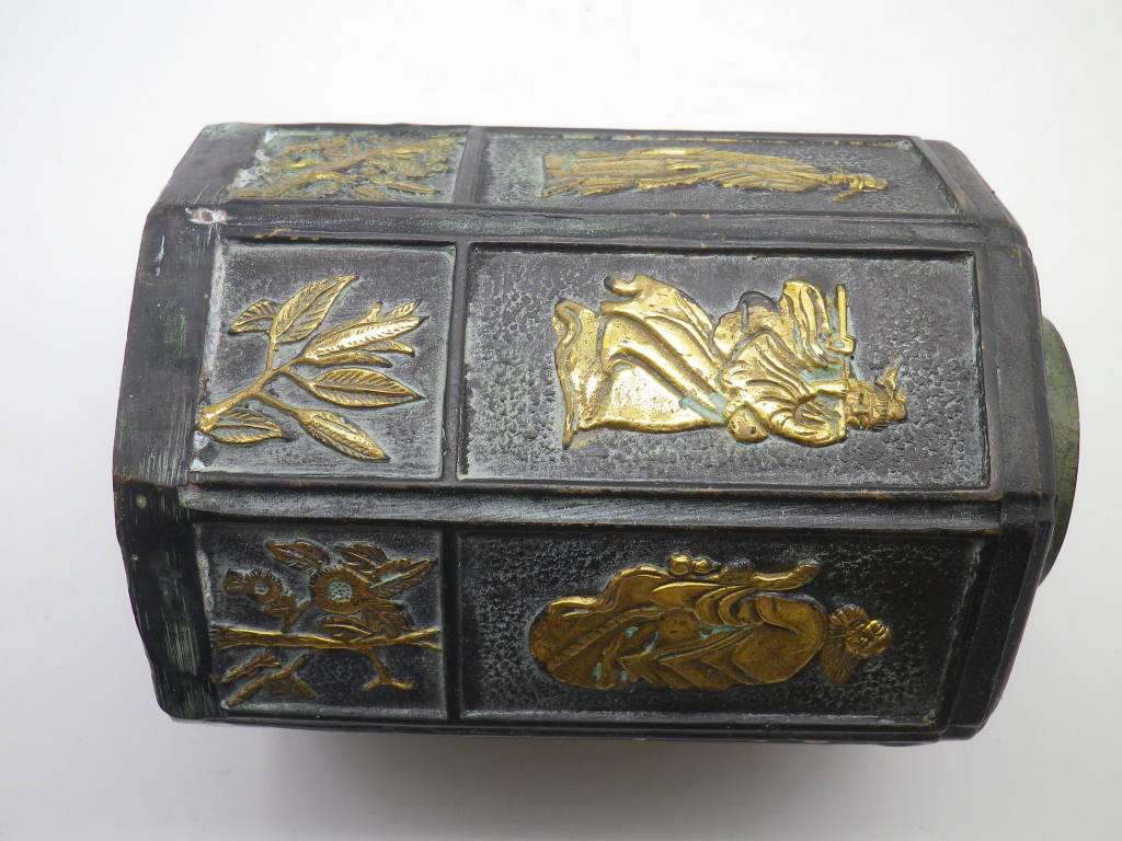 Chinese Bronze and Brass Vintage Tea caddy. Fabulous detail