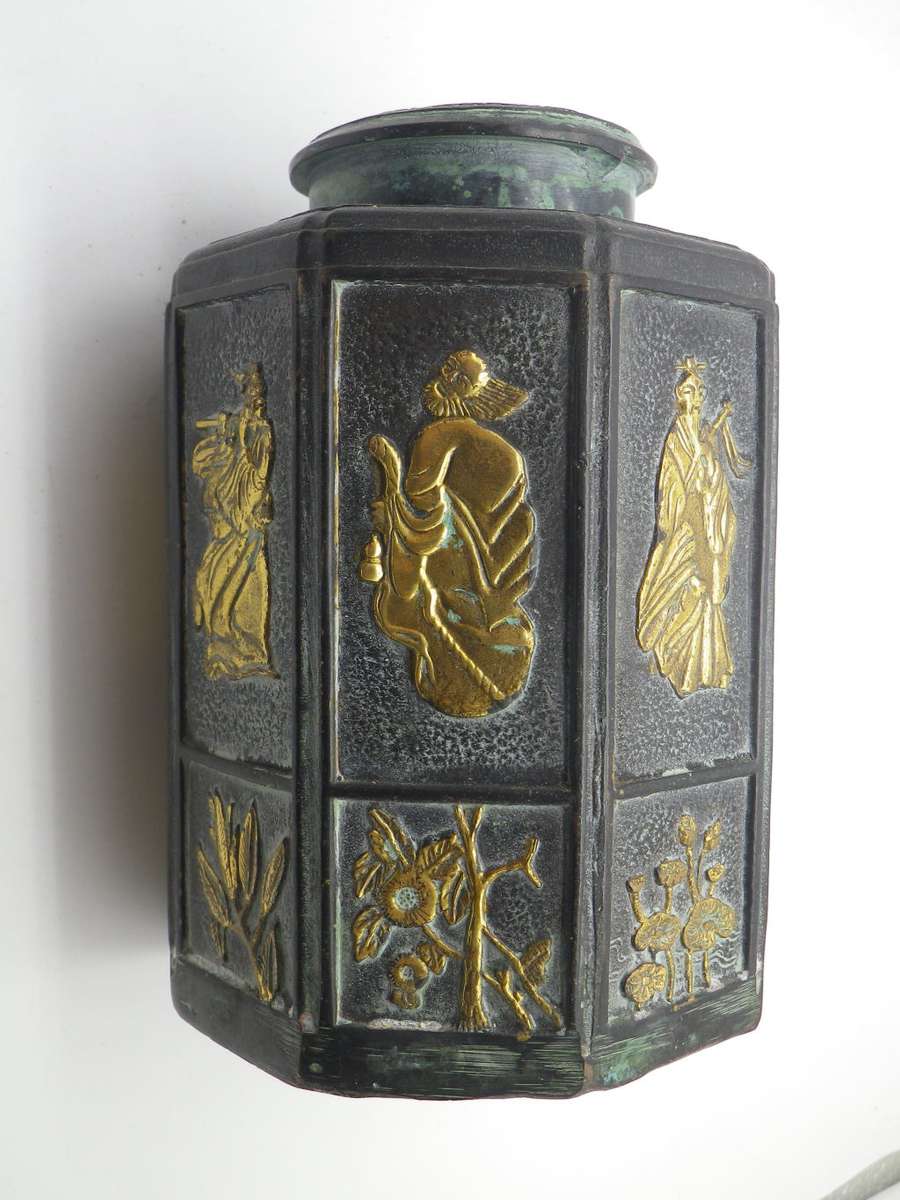 Chinese Bronze and Brass Vintage Tea caddy. Fabulous detail