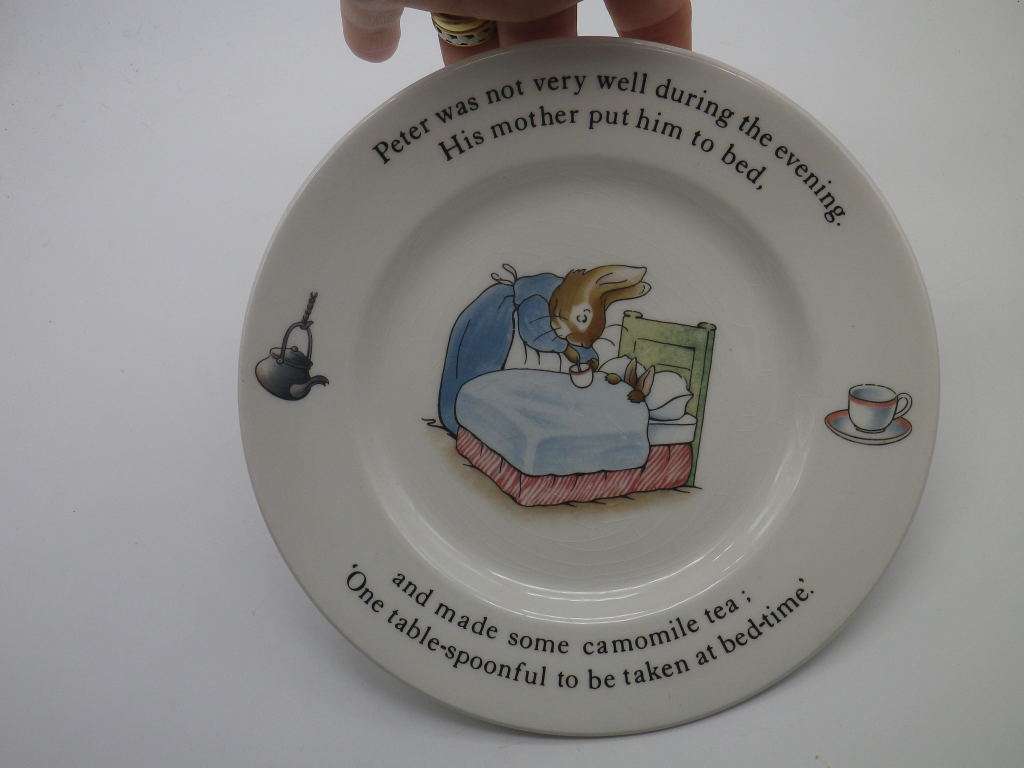 PETER RABBIT PLATE Wedgwood,  ETRURIA and BARLASTON