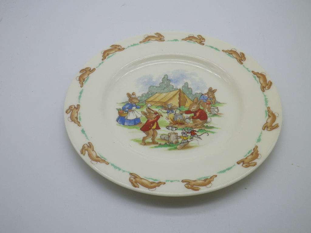 FOR MERIDIAM ONLY PLEASE!Royal Doulton BUNNYKINS small plate.  16.5cmBunnies camping and making fire