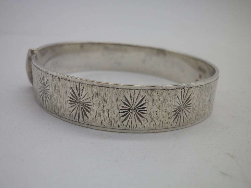 FOR JO ONLY PLEASE!! Fabulous SOUTH AFRICAN Designer ZEETA STERLING SILVER CLIP BANGLE