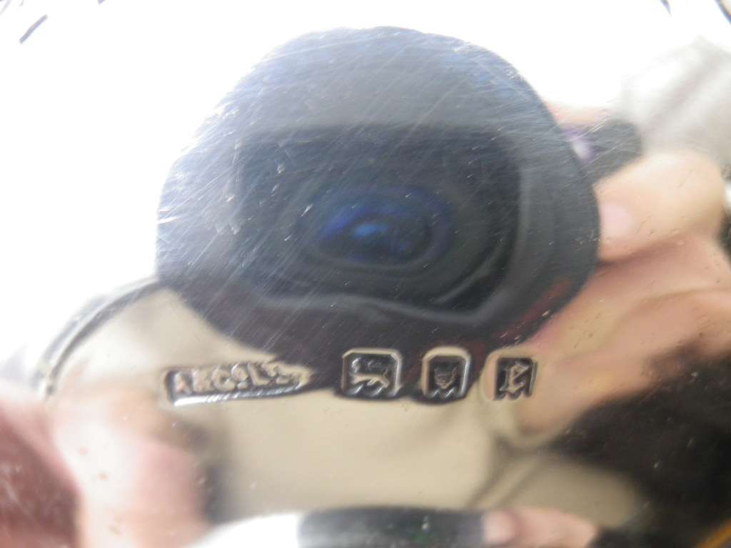 Hallmarked Sterling Silver Small round ring dish. London, 1920 Asprey &Co Ltd 23grms 6.7 x3cm