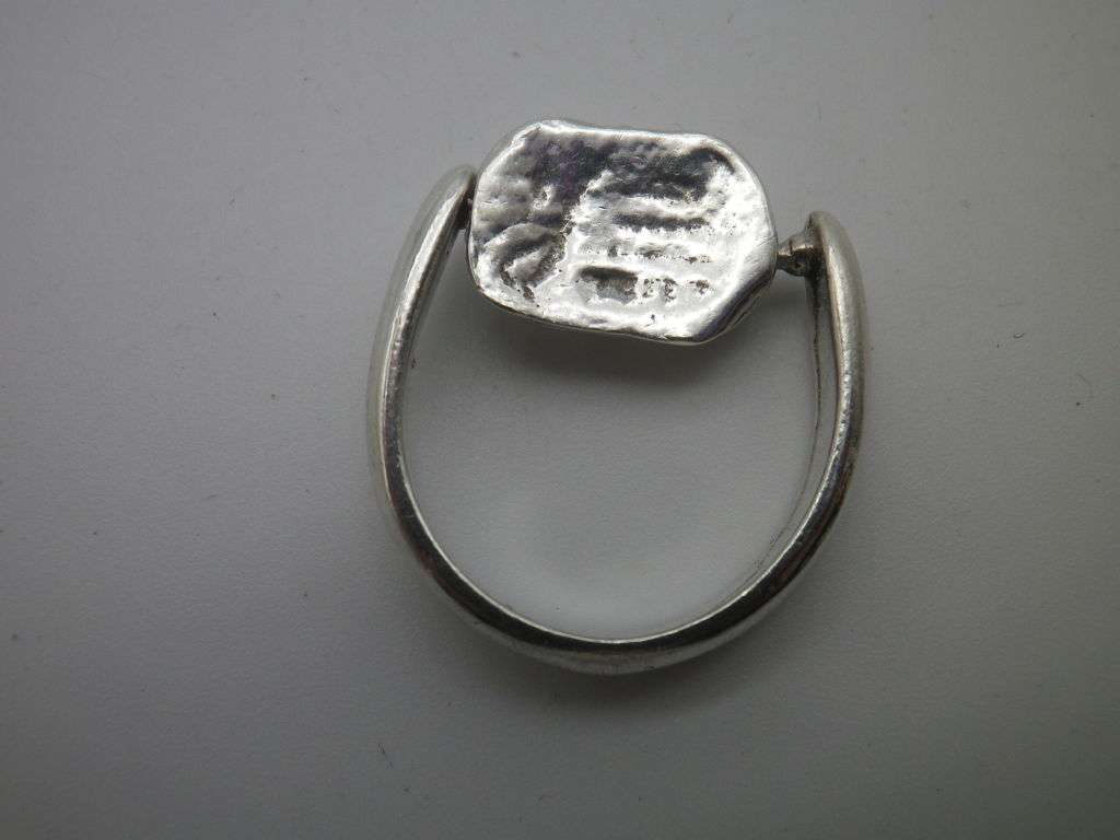 Unusual Vintage Sterling Silver SCARAB SPINNER Ring. Size: J 6 g