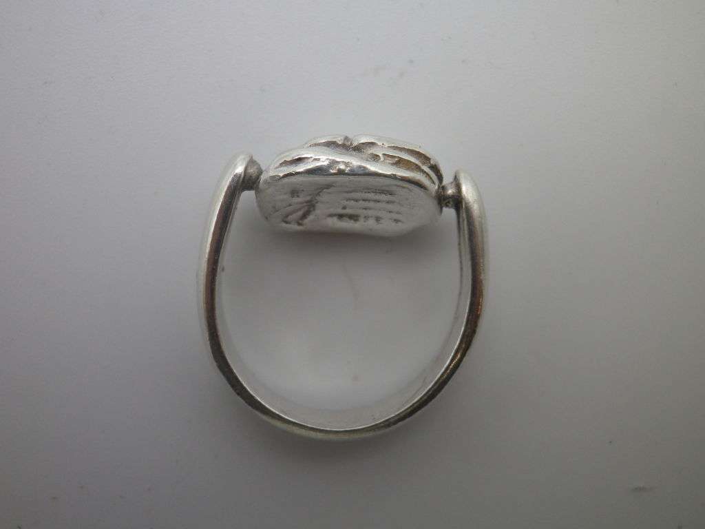 Unusual Vintage Sterling Silver SCARAB SPINNER Ring. Size: J 6 g