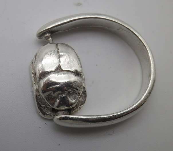 Unusual Vintage Sterling Silver SCARAB SPINNER Ring. Size: J 6 g