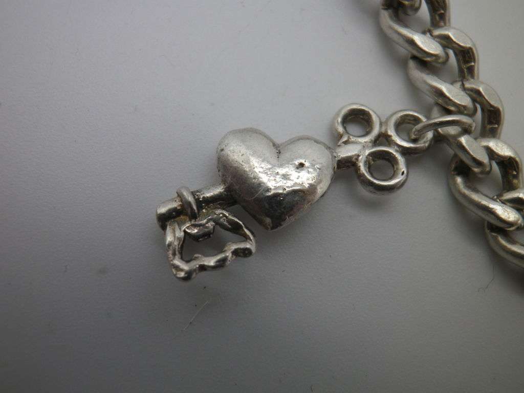 Hallmarked Sterling Silver Vintage Charm bracelet B/ham 1991 Padlock clasp. 21g 2 charms 18.5cm