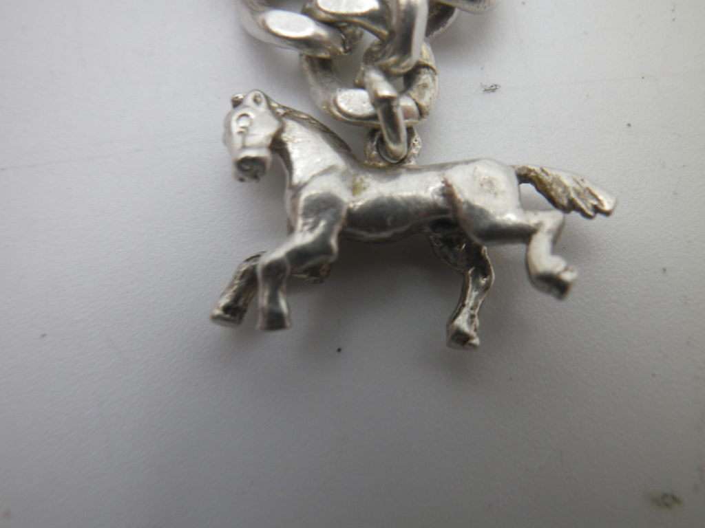 Hallmarked Sterling Silver Vintage Charm bracelet B/ham 1991 Padlock clasp. 21g 2 charms 18.5cm