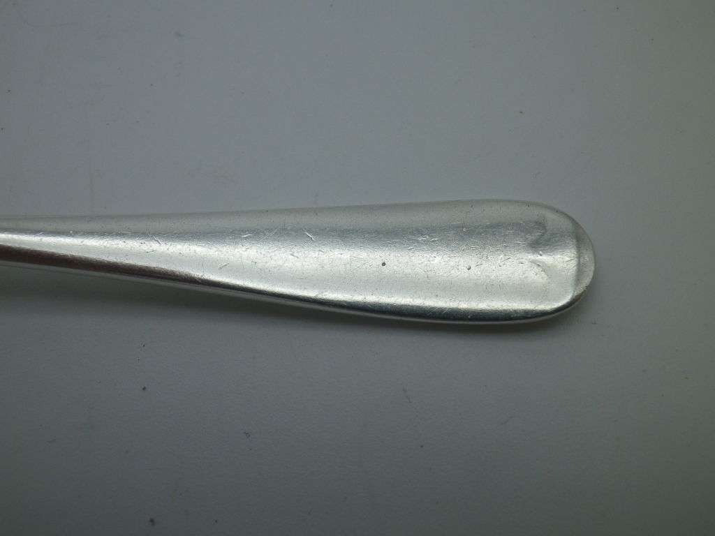 Hallmarked SILVER Pate Knife. Birmingham 1938. Edward Viners. 13g. 12.5 cm