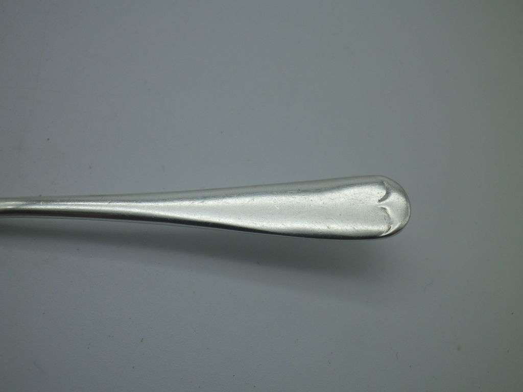 Hallmarked SILVER Pate Knife. Birmingham 1938. Edward Viners. 13g. 12.5 cm