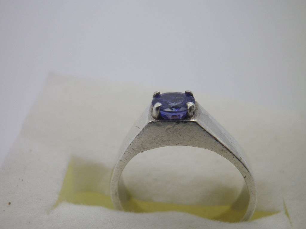 Dainty Vintage Silver & Tanzanite Ring. 4g size: H