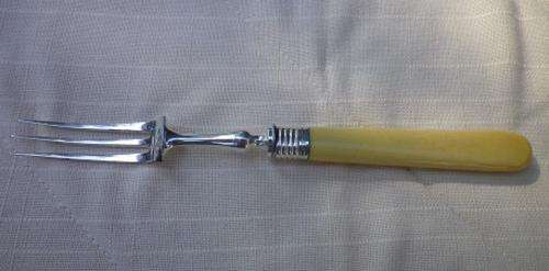 Nice hallmarked silver collared bone-handled pickle fork with silver-plated prongs