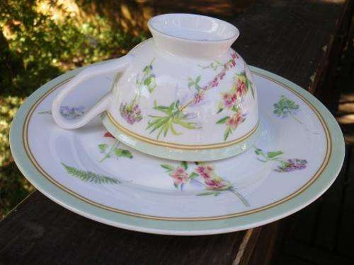 Charming & Whimsical MAXWELL WILLIAMS fine China "Butterfly Garden" trio.
