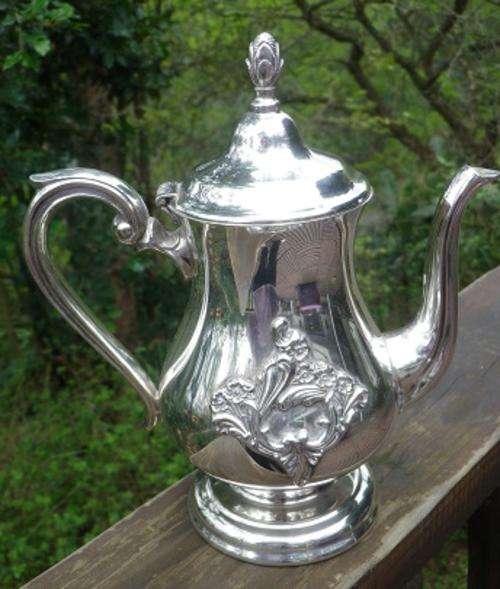 MAGNIFICENT! ORNATE EMESS SILVER-PLATED TEAPOT. FABULOUS CONDITION. A BEAUTY