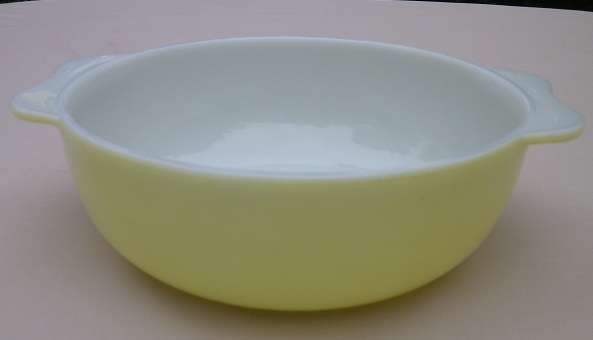 Trendy RETRO YELLOW & WHITE 'JAJ' PYREX, ENGLAND TAB-HANDLED BOWL