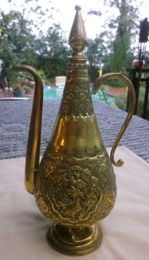 THINK ARABIAN NIGHTS & ALADDIN! PERSIAN-LOOKING LONG-SPOUTED, INTRICATELY DECORATED BRASS VASE