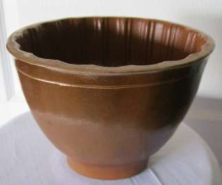 MARVELOUS Large Victorian Salt glazed Stoneware Jelly Mould