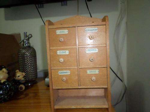 VINTAGE SPICE CABINET 34 X 20 CM FOR LAUREL,CINNAMON,CLOVE,PEPPER,CARAWAY,ANISE