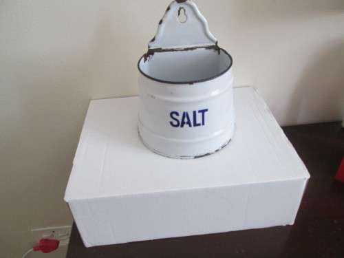 WHITE ENAMEL SALT HOLDER