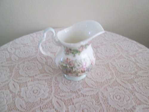 ROYAL DOULTON BRAMLEY COLLECTION BIG MILK JAR SUMMER