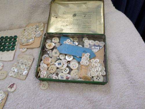 BUTTONS ALL KINDS IN A TIN