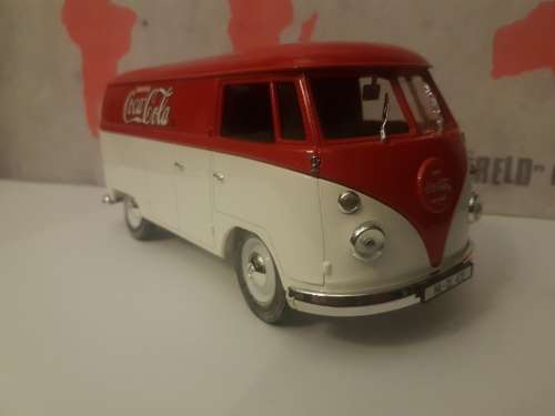 1 in 19 diecast model Coca Cola Kombi
