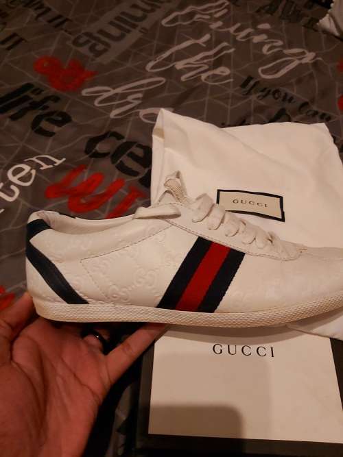 Gucci Guccissima lace-up sneaker (Size 6)