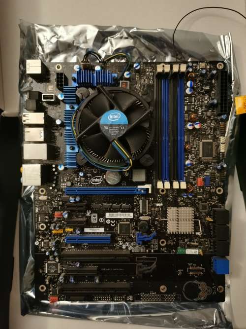 Intel DP55KG Mainboard and i7-870 CPU