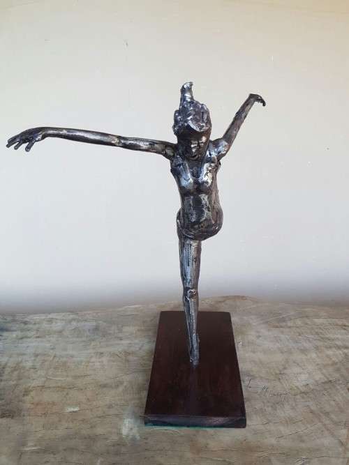 Owen Claassen metal sculpture - Ballerina Girl