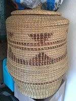 WOVEN LAUNDRY BASKET