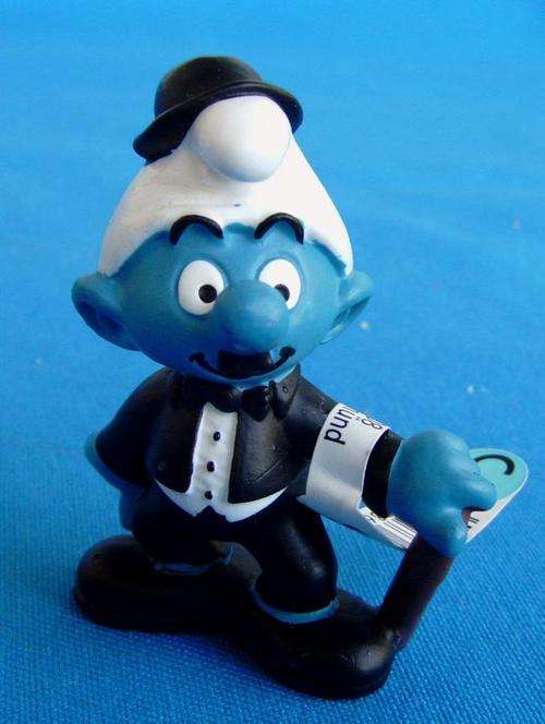 Chalie Chaplin Smurf Peyo Schleich Germany (2/74)