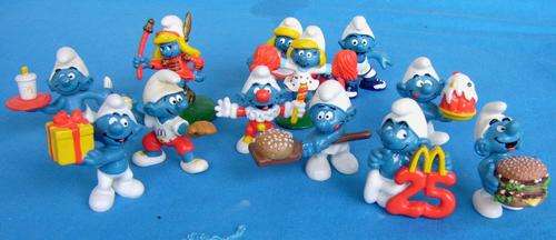 12 different MC Donald  Smurfs Peyo  (12/31)