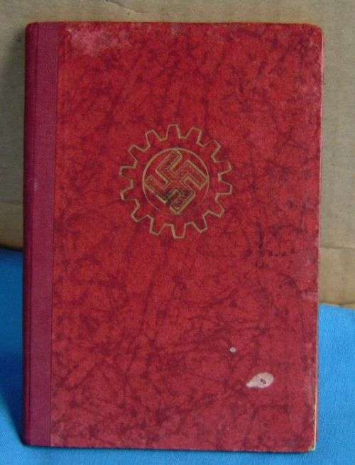 Original German WW II RDA Reichsarbeitsdienst Membership Book (2c/13)