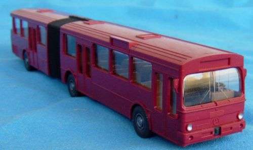 Wiking Mercedes Bus size 1:87 H0 (4c/27)