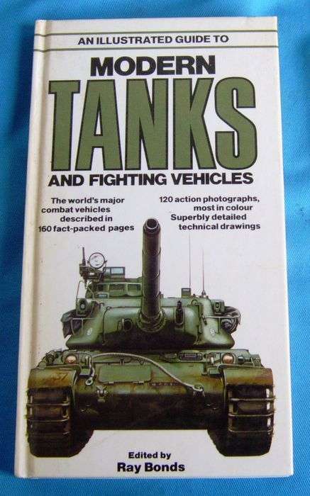 Book Modern Tanks and Fighting Vehicles (6c/37)