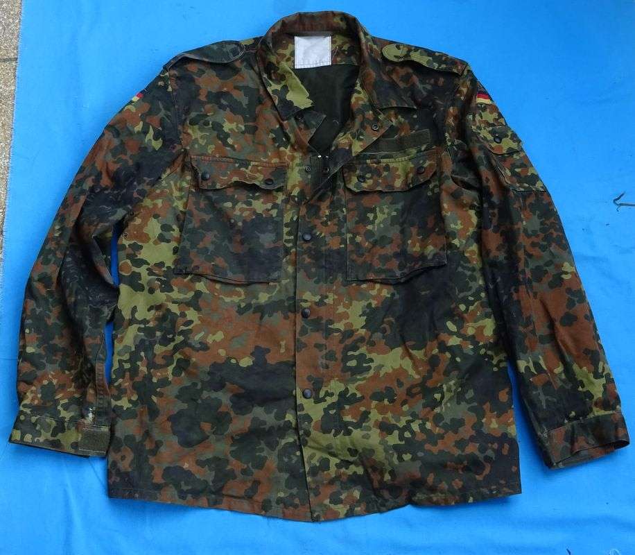Original German Army Bundeswehr camo Shirt size L (11c/13)