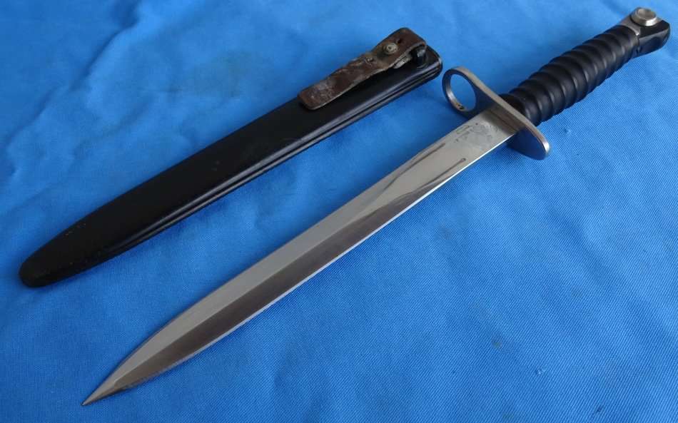 Original Bayonet M 1957 Switzerland made by Victorinox (11c/20)